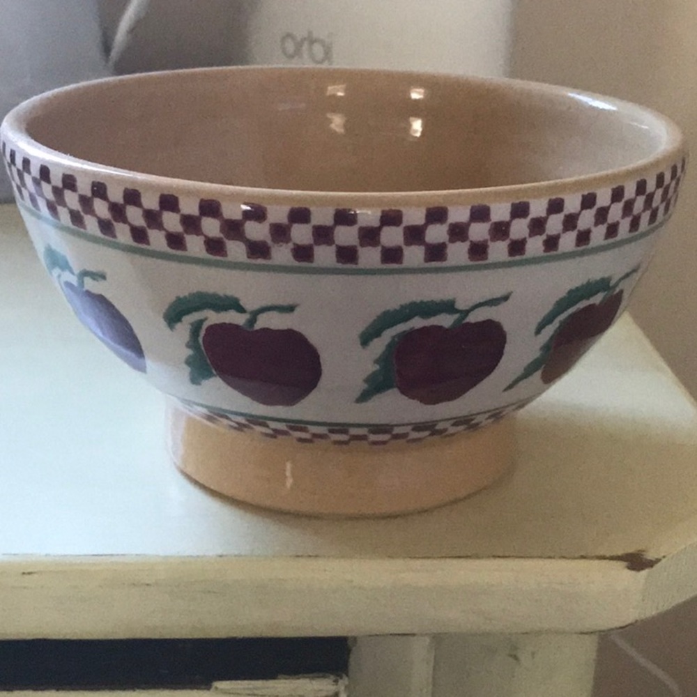 Nicholas Mosse ceramic Apple bowl